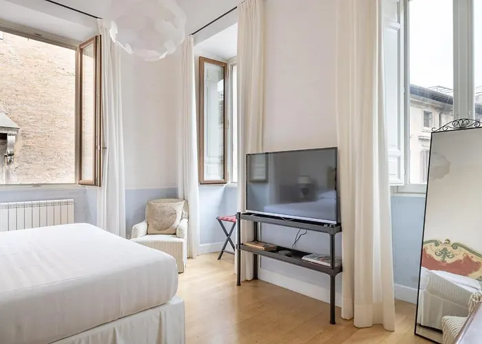 Casa Giulia, A Burghesius * Roma